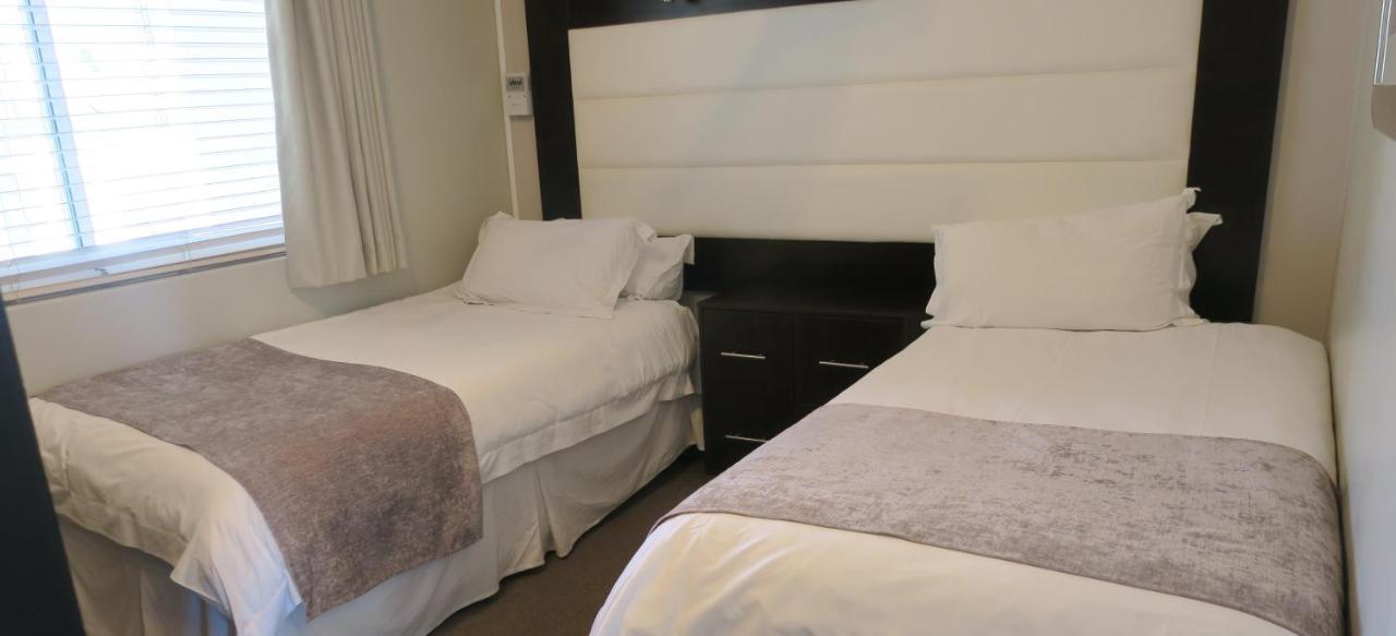 Lagoon Beach Hotel Apartments Fokváros Kültér fotó
