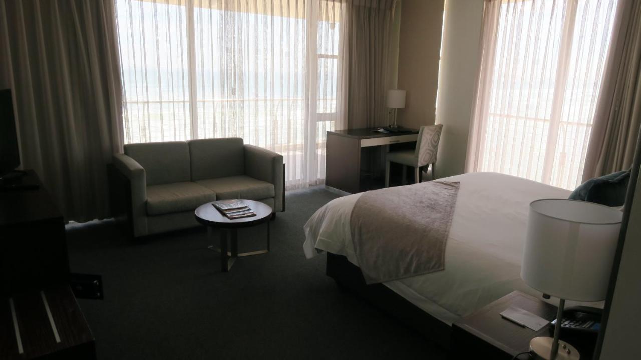 Lagoon Beach Hotel Apartments Fokváros Kültér fotó